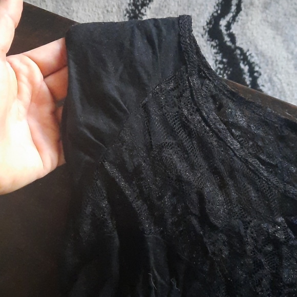 Tee - Picture 3 of 6